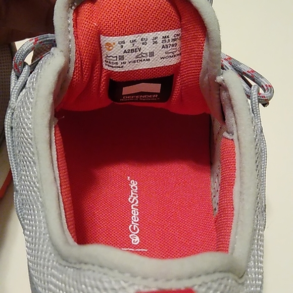 Brand new Timberland sneakers, incredibly comfortable design. - Picture 8 of 12